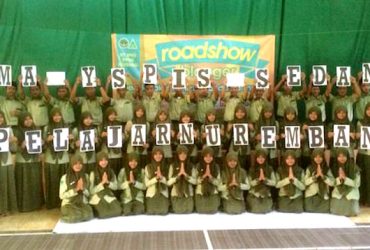 Acara Road Show Blogger IPNU-IPPNU Rembang di MA YSPIS Sedan dan MA Al-Azhar Sale Berjalan Lancar