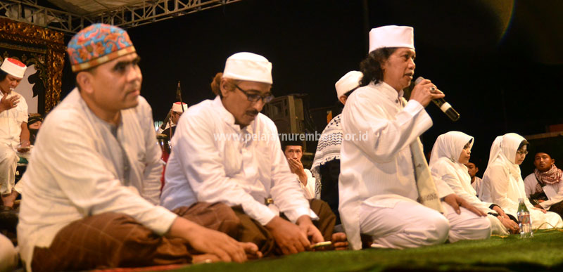 Gebyar Hari Santri di Rembang Hadirkan Gus Mus & Cak Nun