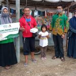 PELAJAR NU REMBANG BAGI MAKANAN
