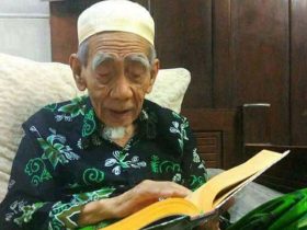 KH. Maimun Zubair - Sumber Foto : https://www.jatimpos.co/